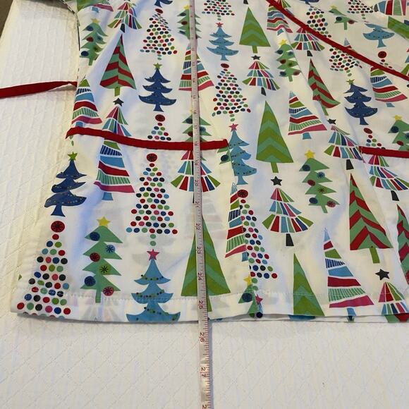 UA Christmas Holiday Print Tree Scrub Top Colorful Cotton Size Small White Red - Picture 4 of 7
